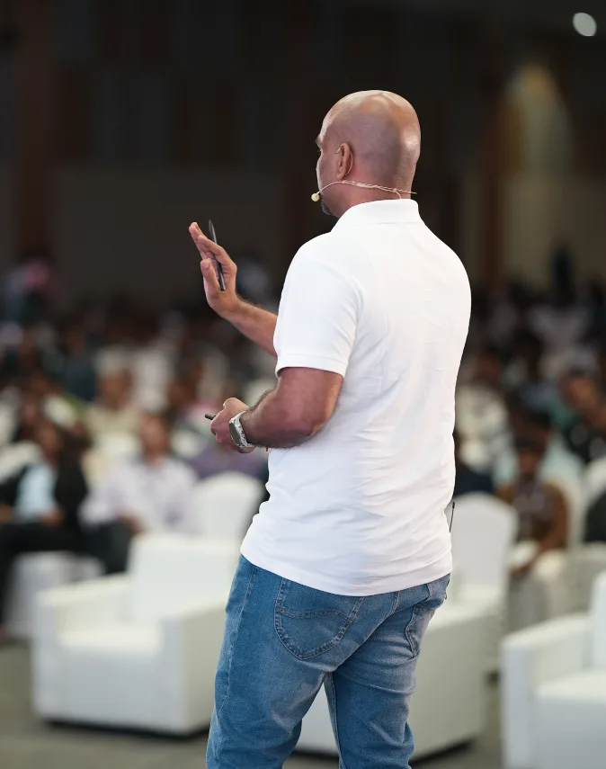 Karthikeyan VK | Developers Road Ahead